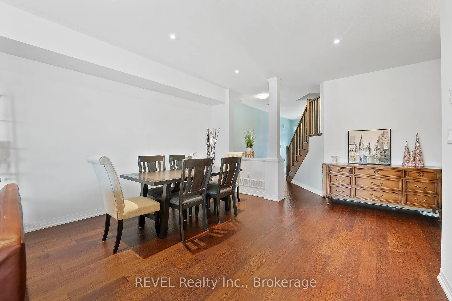 Photo 6 of 4065 Healing Street, Lincoln, Beamsville — HOMEH