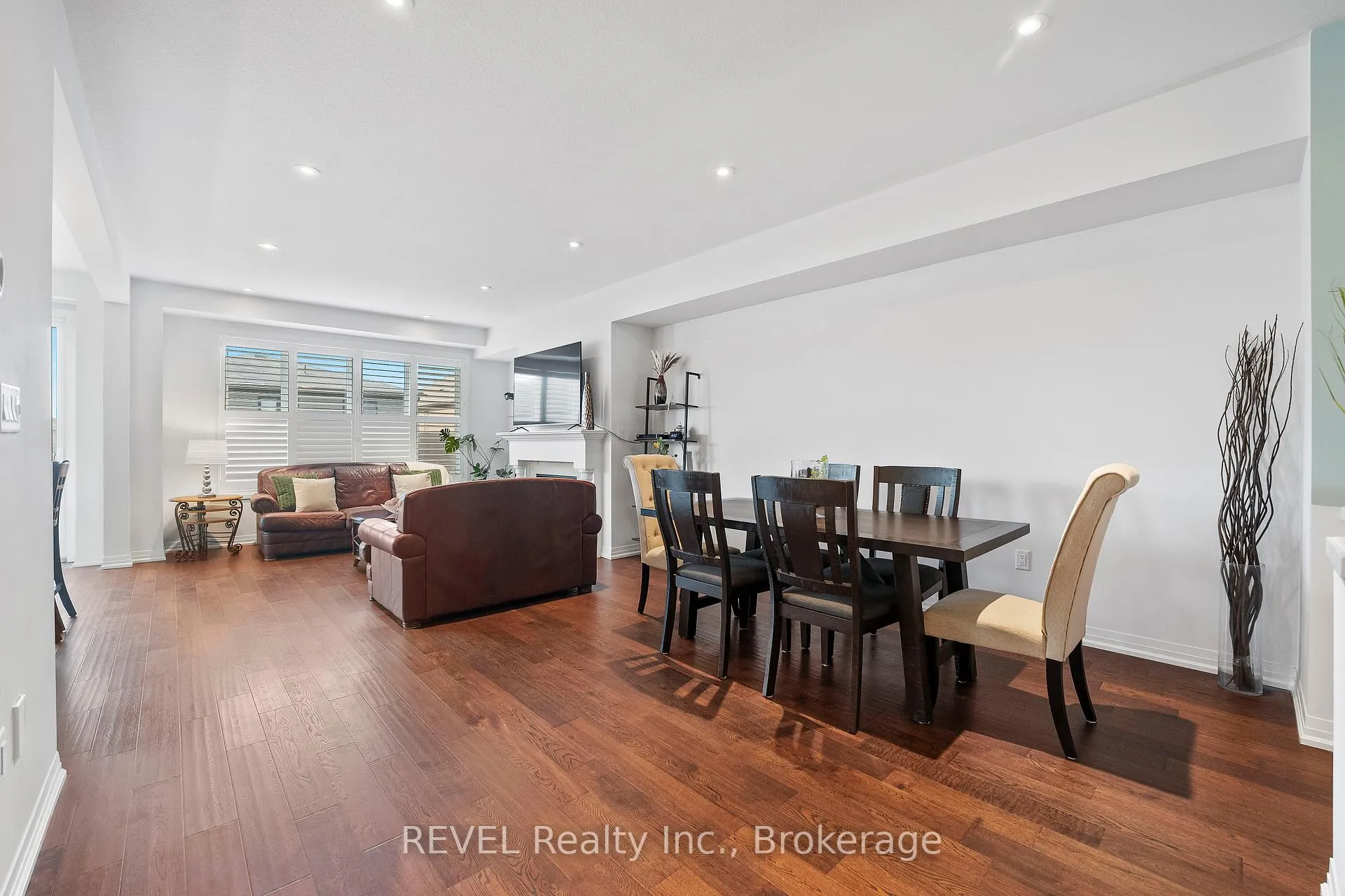 Photo 8 of 4065 Healing Street, Lincoln, Beamsville — HOMEH