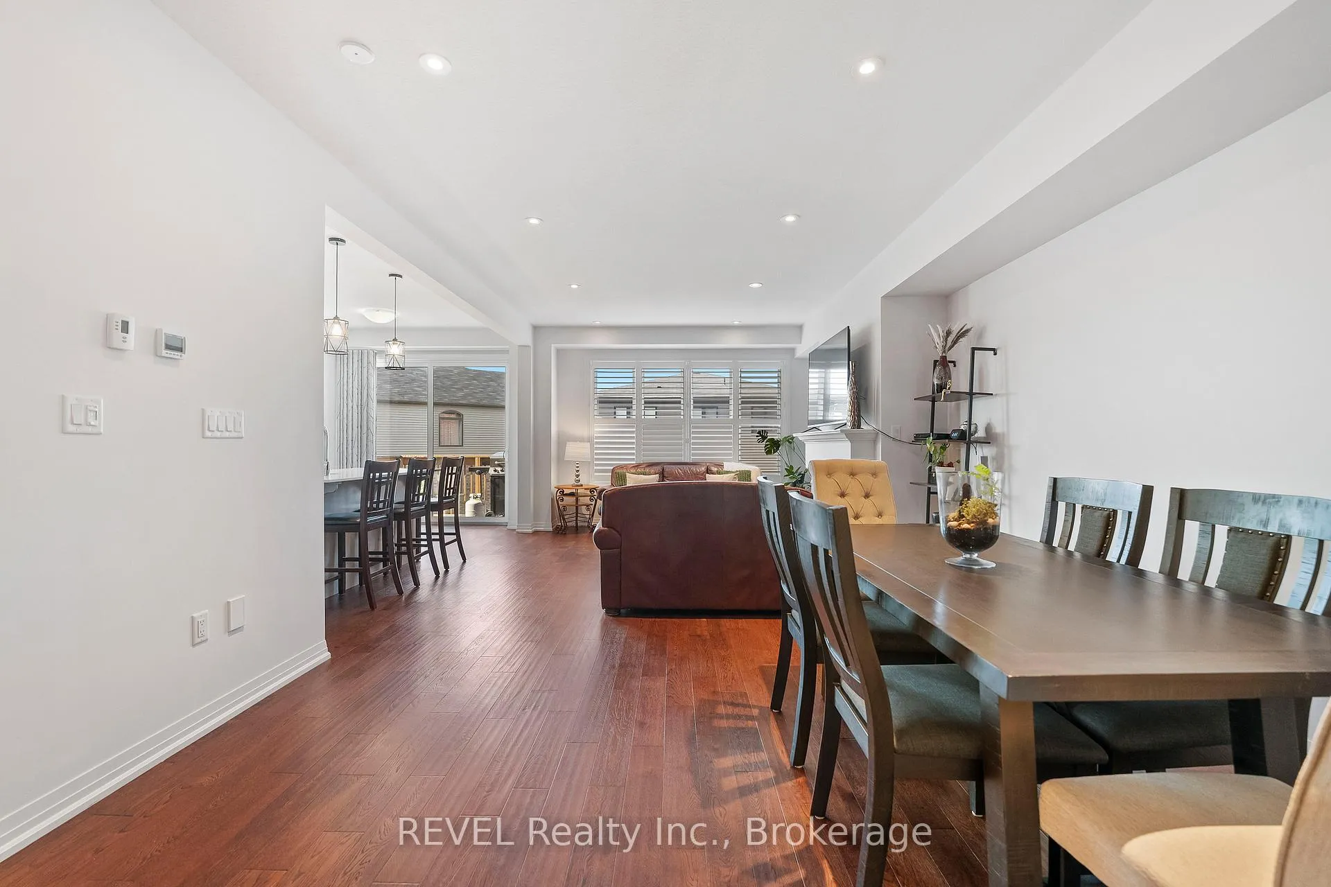 Photo 9 of 4065 Healing Street, Lincoln, Beamsville — HOMEH