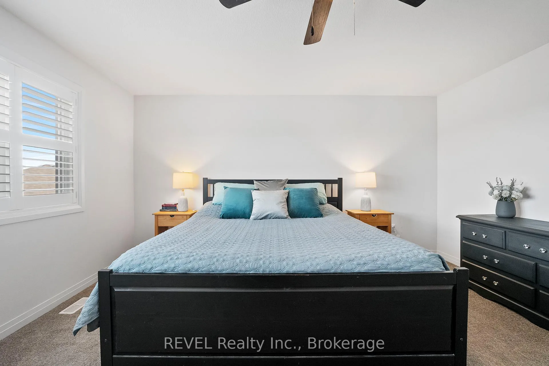 Photo 25 of 4065 Healing Street, Lincoln, Beamsville — HOMEH