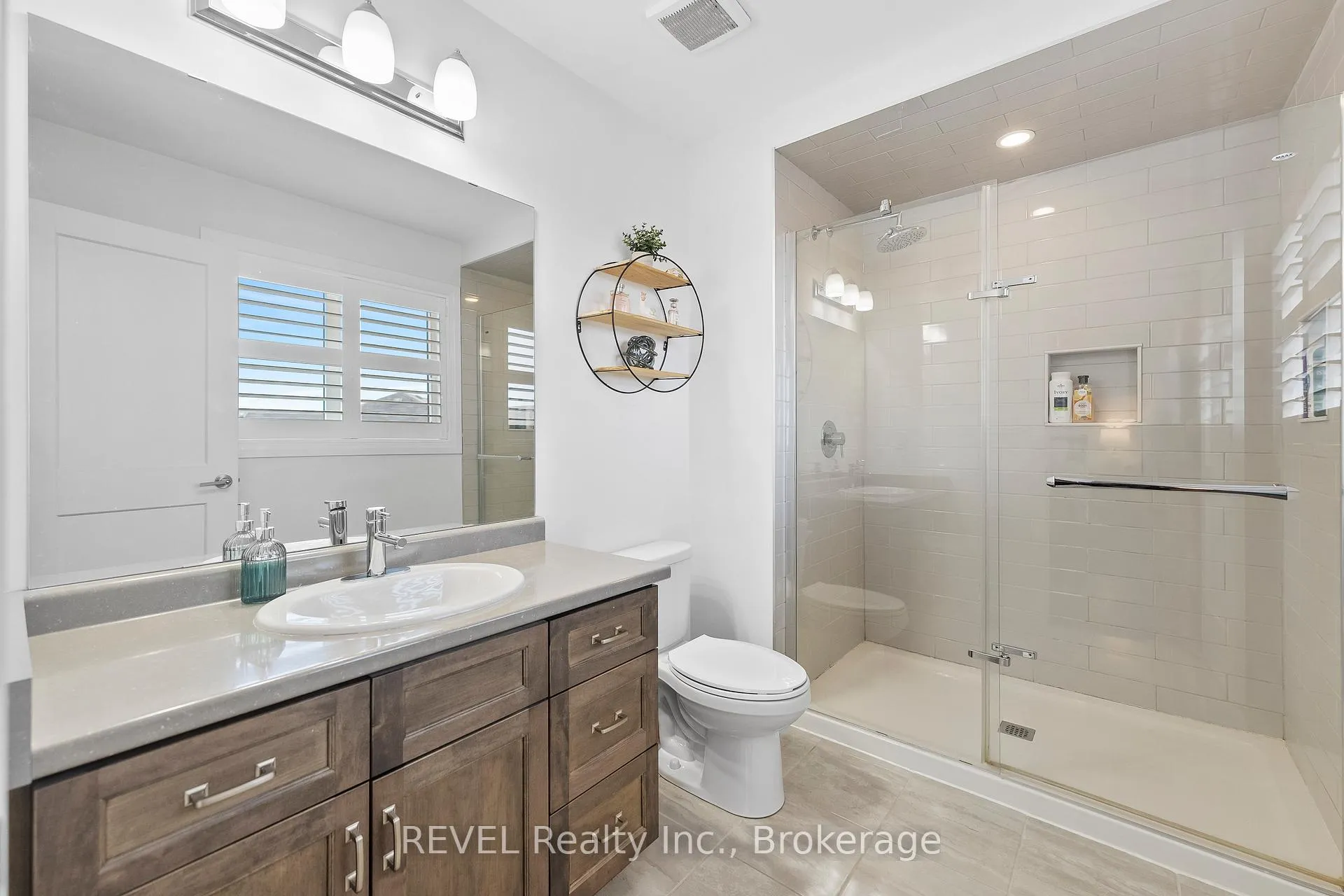 Photo 27 of 4065 Healing Street, Lincoln, Beamsville — HOMEH