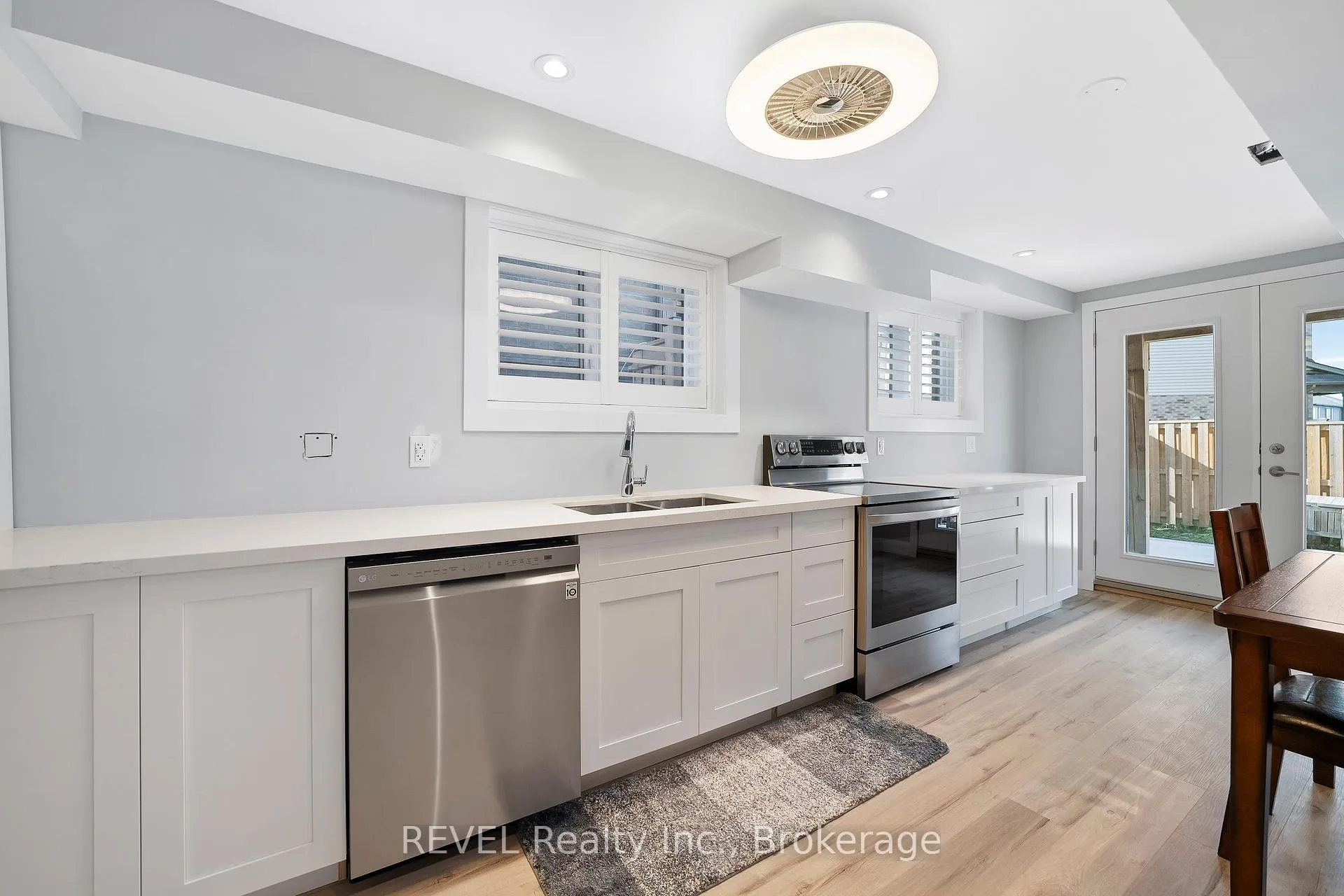 Photo 39 of 4065 Healing Street, Lincoln, Beamsville — HOMEH