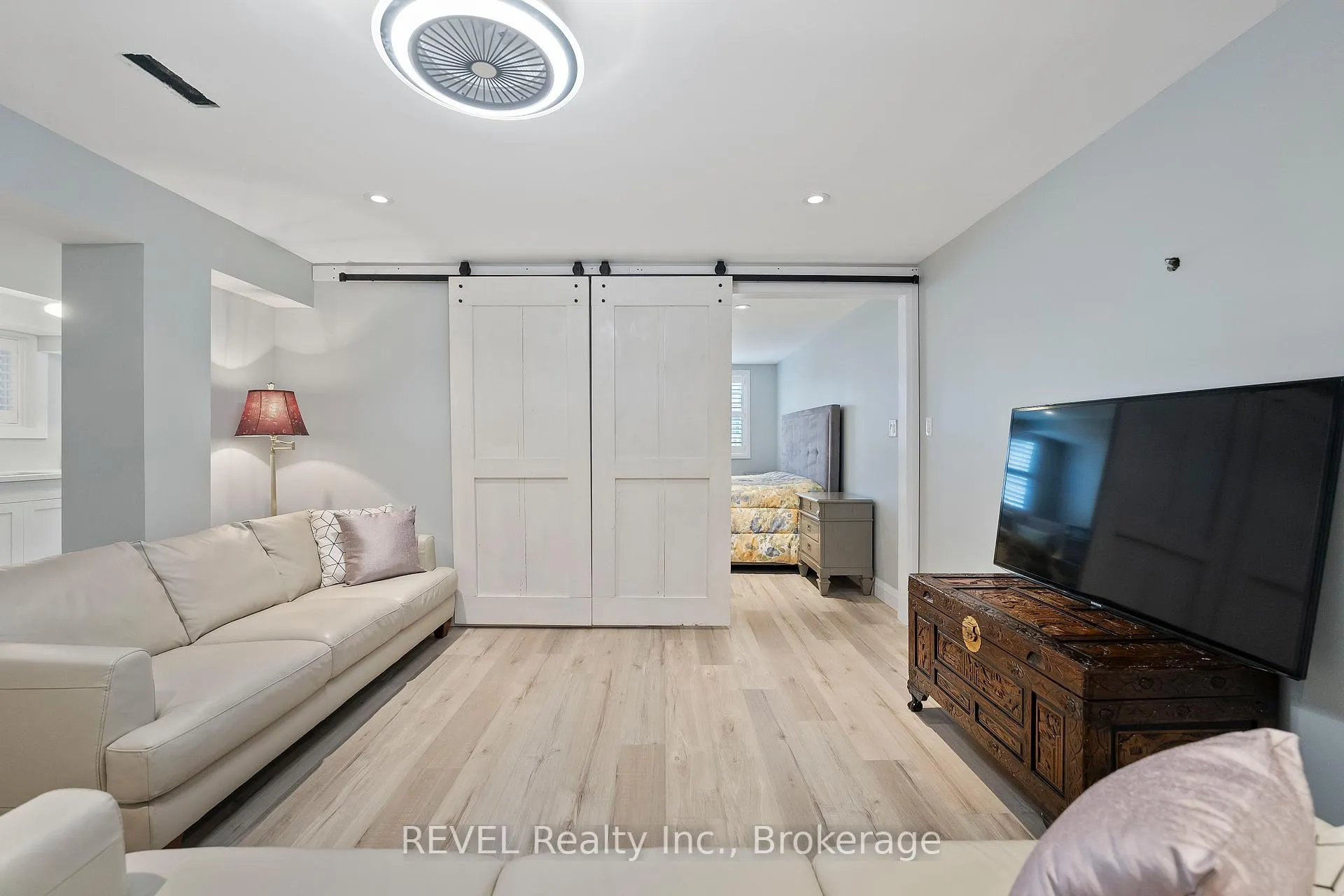 Photo 42 of 4065 Healing Street, Lincoln, Beamsville — HOMEH