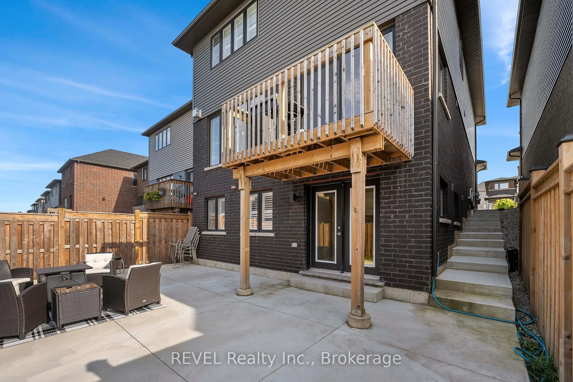 Photo 46 of 4065 Healing Street, Lincoln, Beamsville — HOMEH