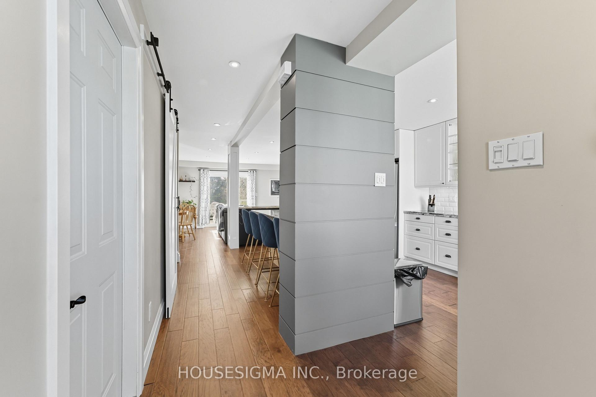 Photo 6 of 132 Forest Glen Crescent, Kitchener, Forest Heights — HOMEH
