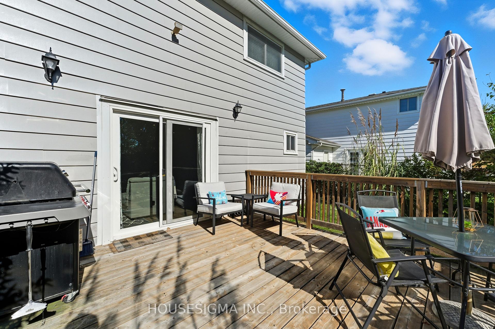 Photo 29 of 132 Forest Glen Crescent, Kitchener, Forest Heights — HOMEH