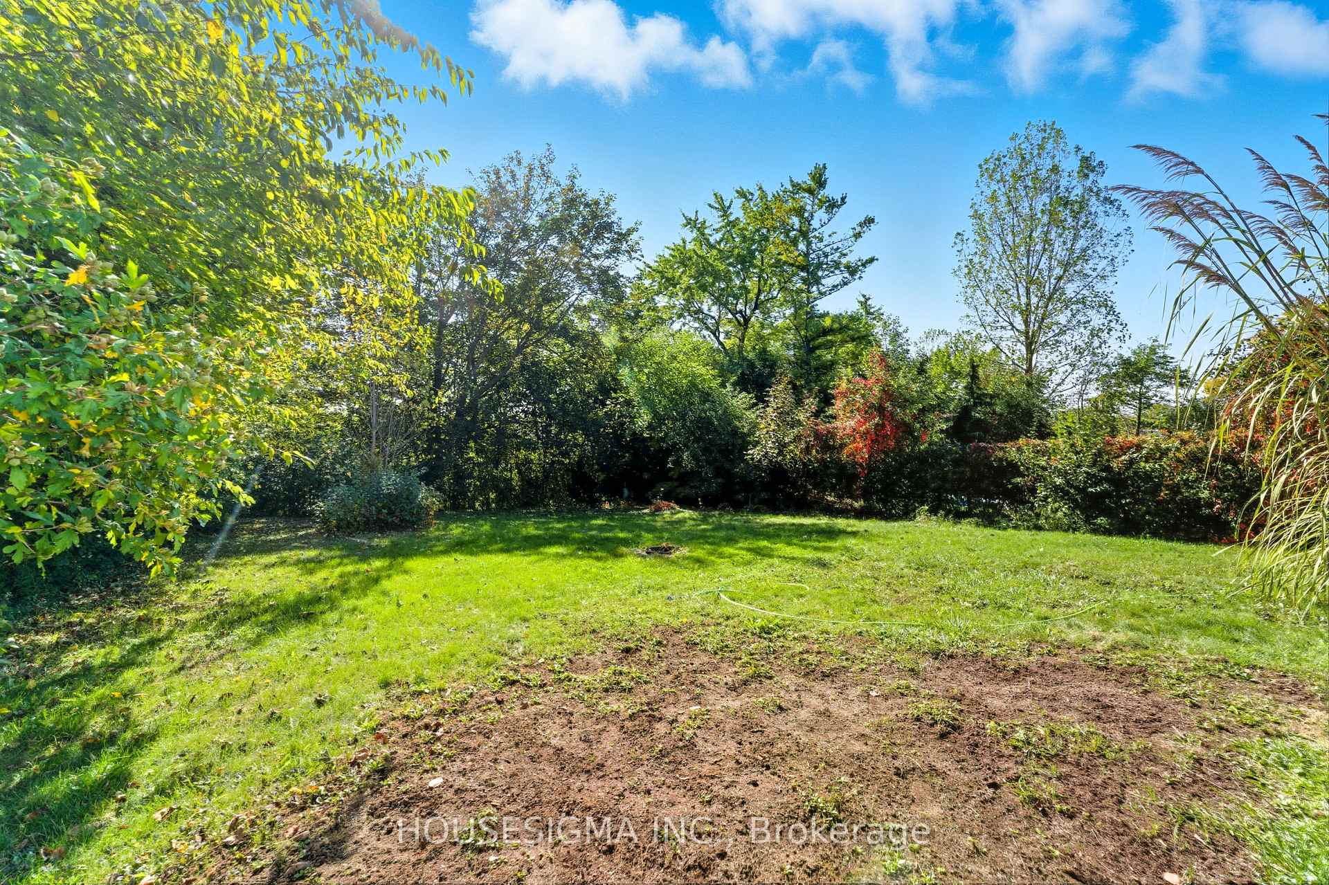 Photo 31 of 132 Forest Glen Crescent, Kitchener, Forest Heights — HOMEH