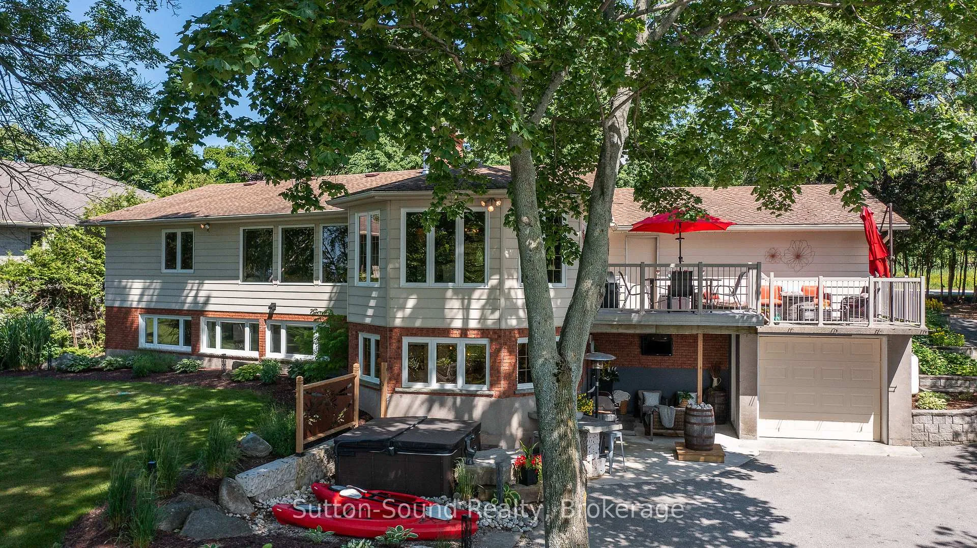 Front of 359288 Grey Rd 15