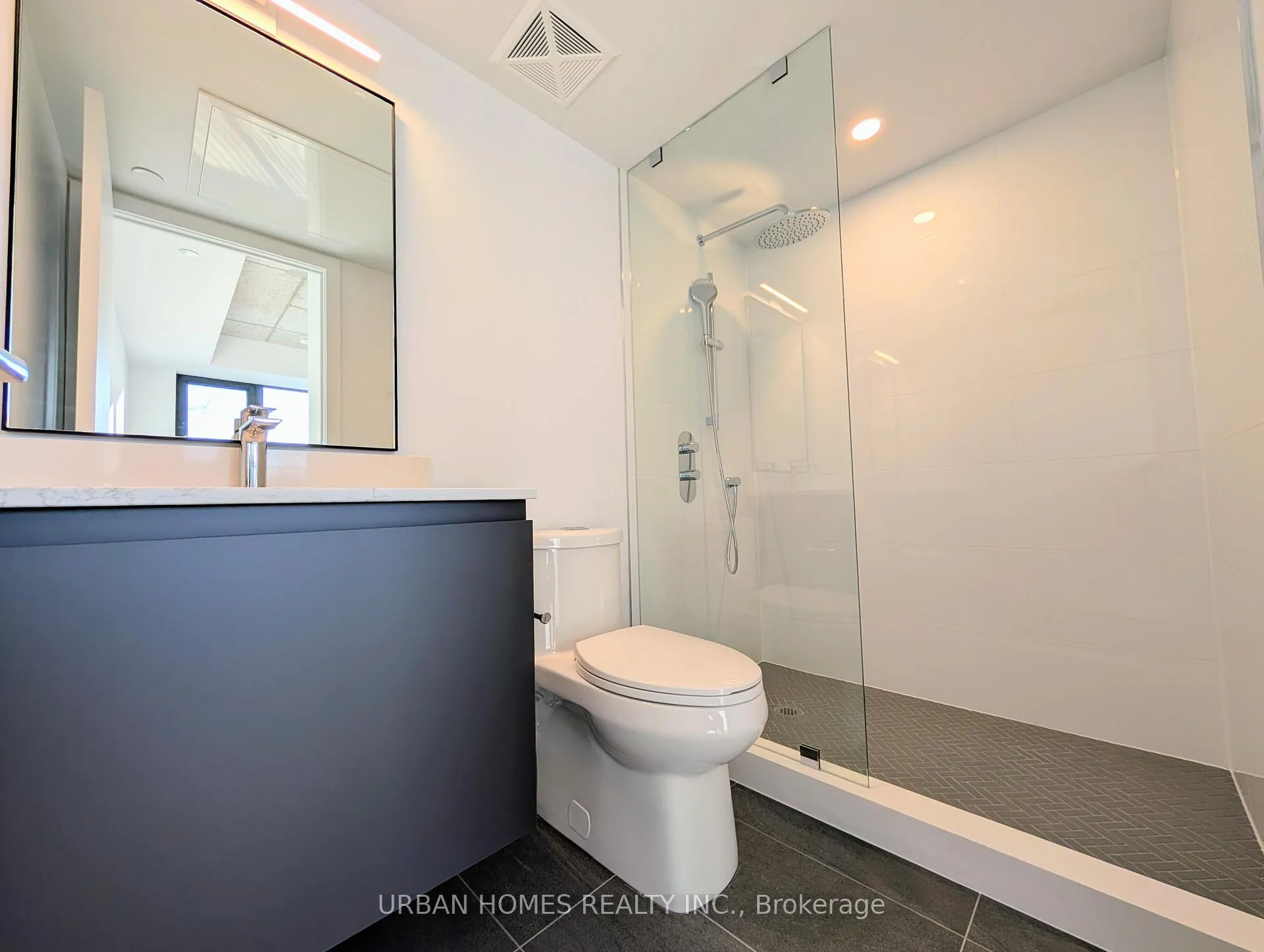 Photo 13 of Unit 520, 1720 Bayview Avenue, Toronto, Mount Pleasant East — HOMEH