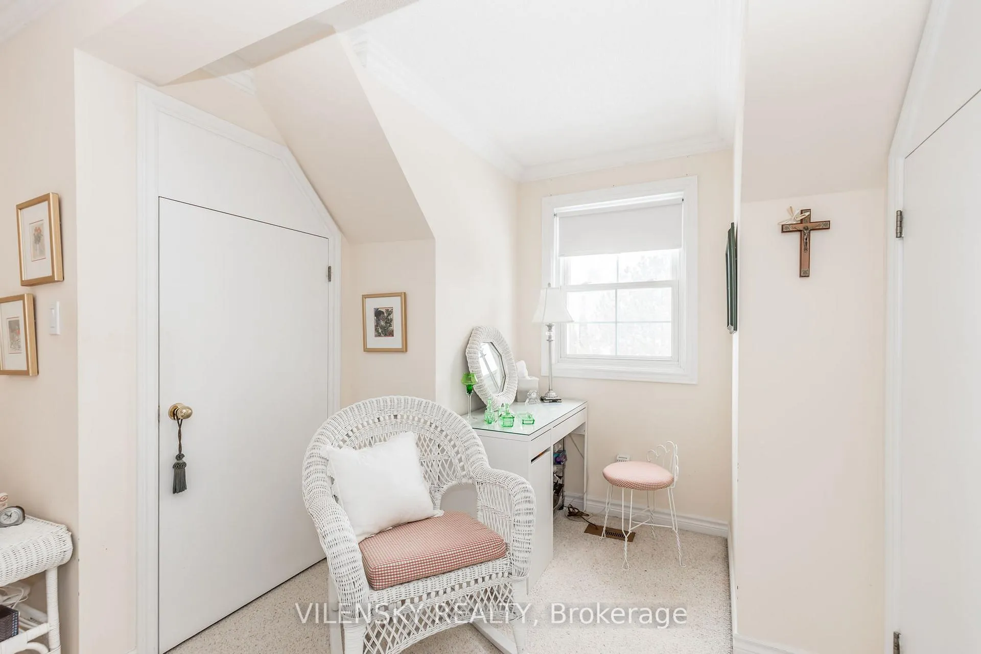 Photo 20 of 98 Turtle Path, Ramara, Brechin — HOMEH