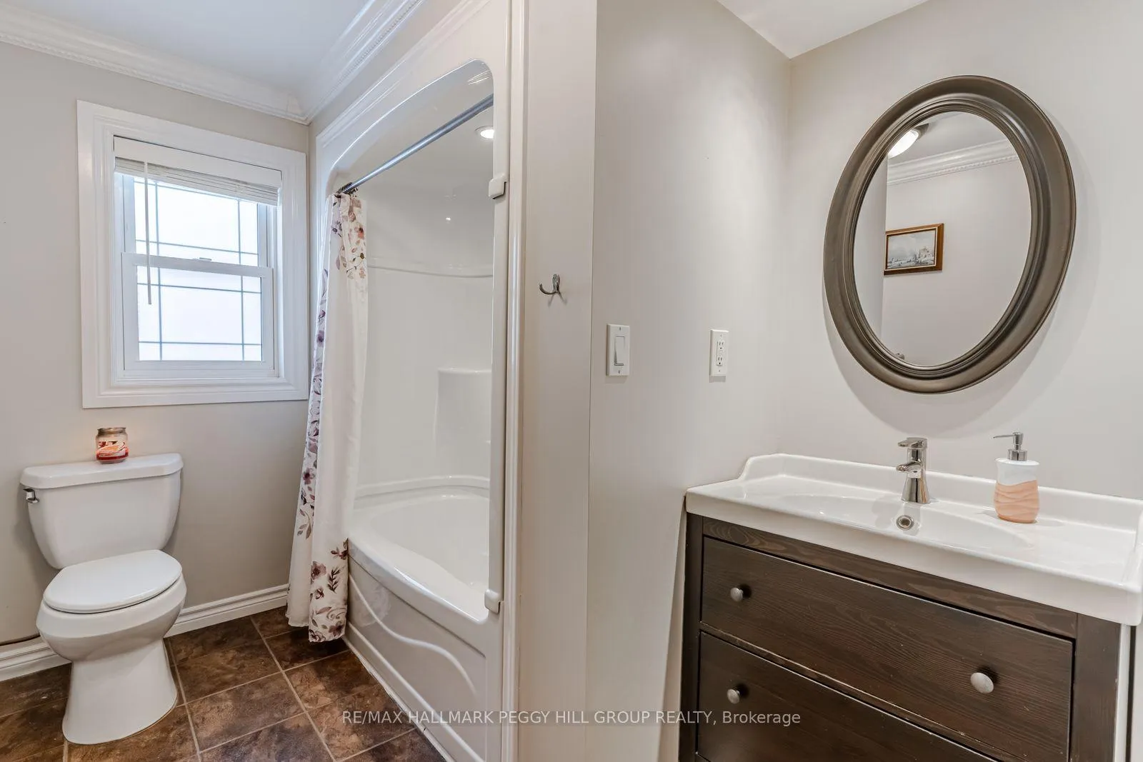 Photo 9 of 320 Palmer Street, Tay, Waubaushene — HOMEH