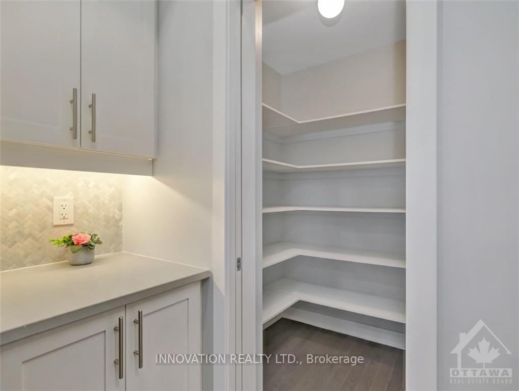 Photo 14 of 470 Trident Mews, Ottawa, Leitrim — HOMEH