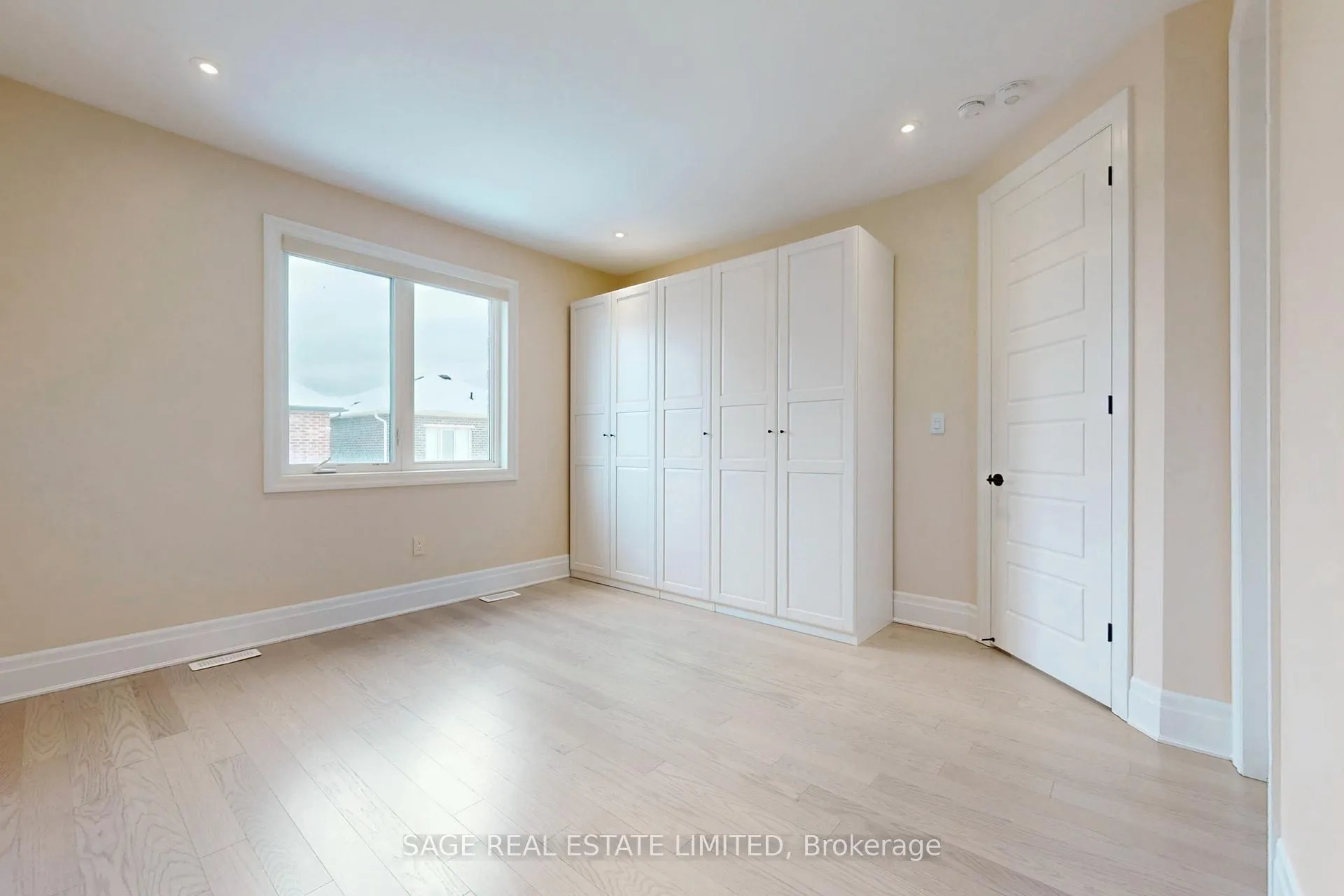 Photo 19 of 1826 Thames Circle, Milton, Bowes — HOMEH
