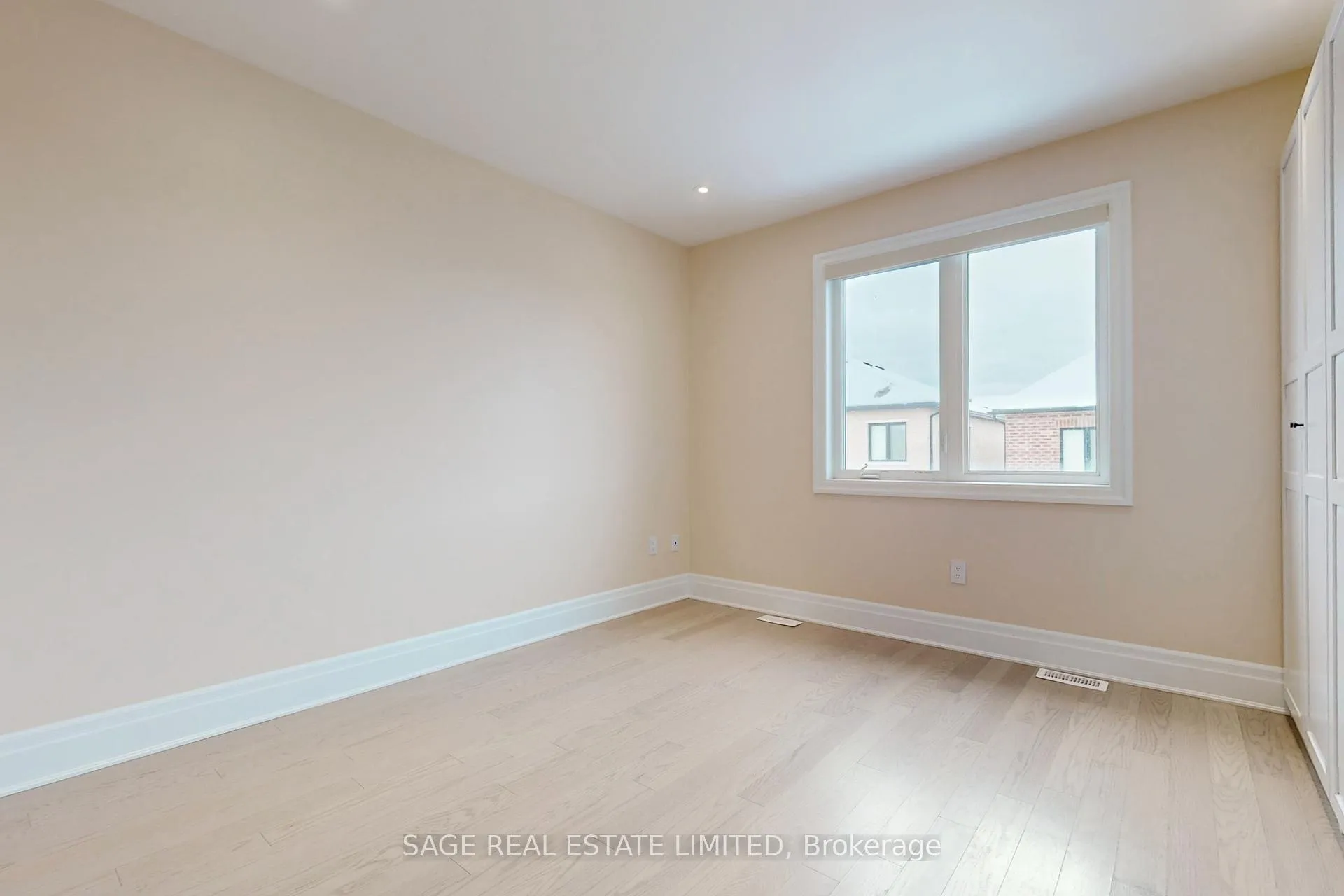 Photo 20 of 1826 Thames Circle, Milton, Bowes — HOMEH