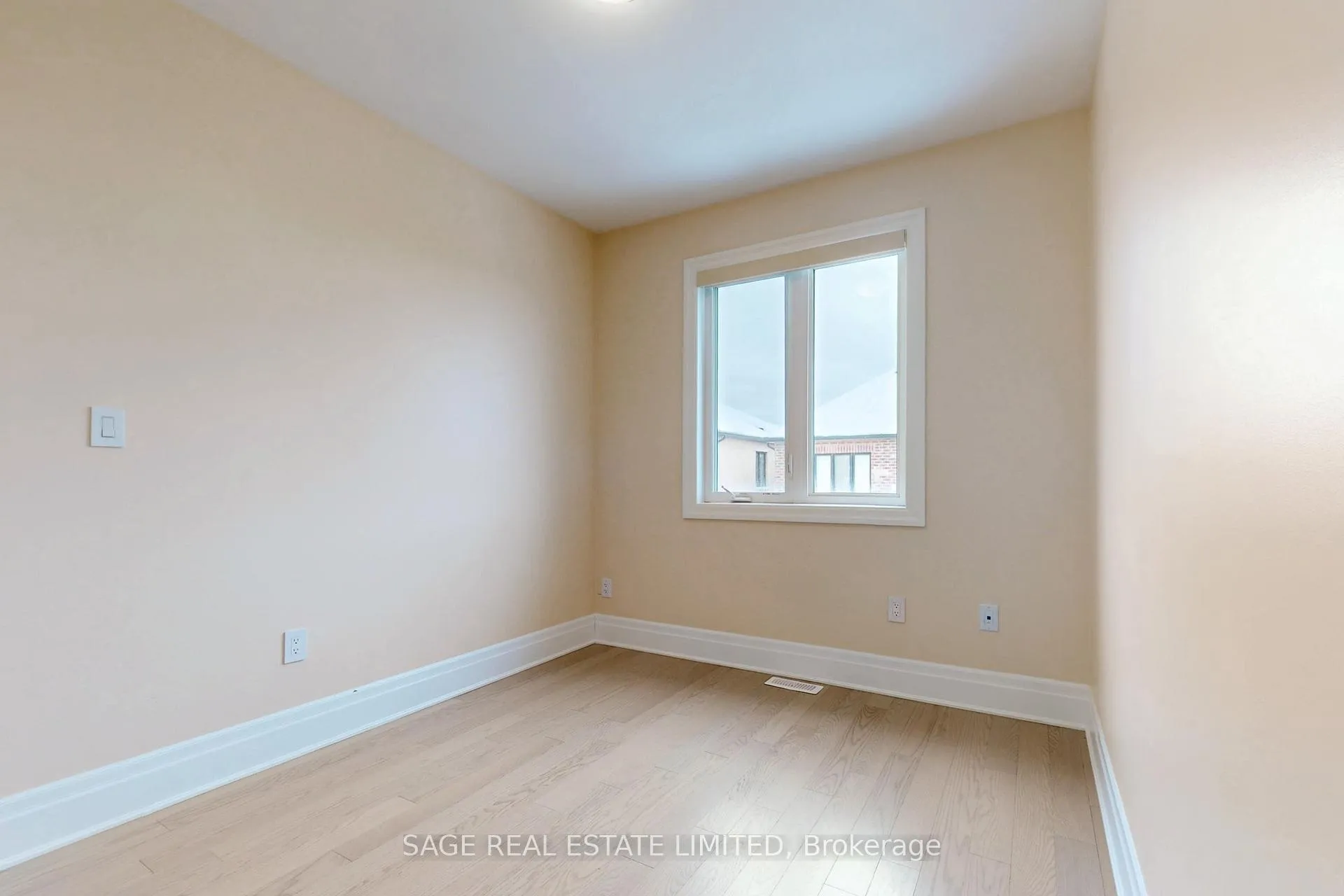 Photo 27 of 1826 Thames Circle, Milton, Bowes — HOMEH