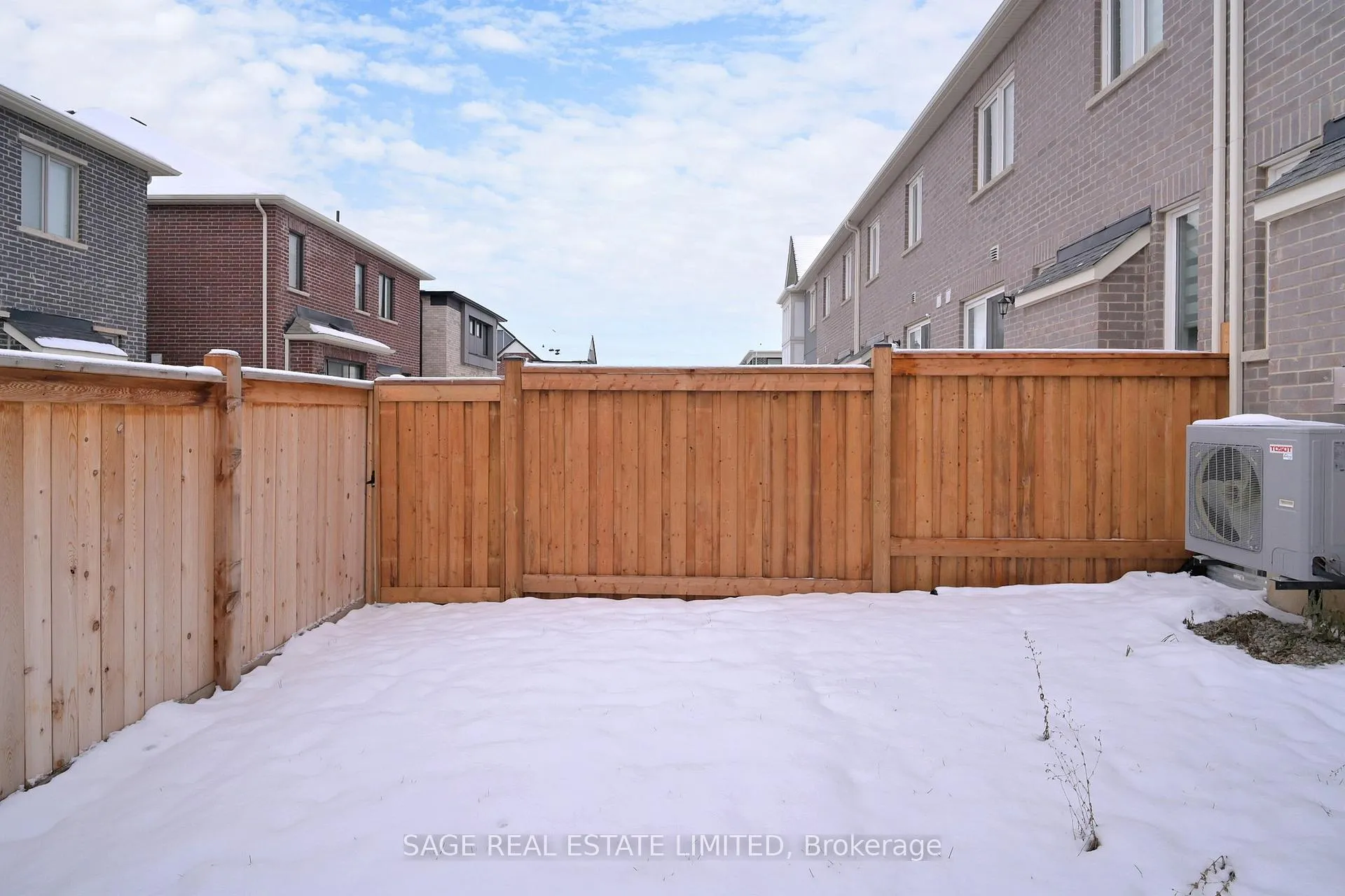 Photo 39 of 1826 Thames Circle, Milton, Bowes — HOMEH