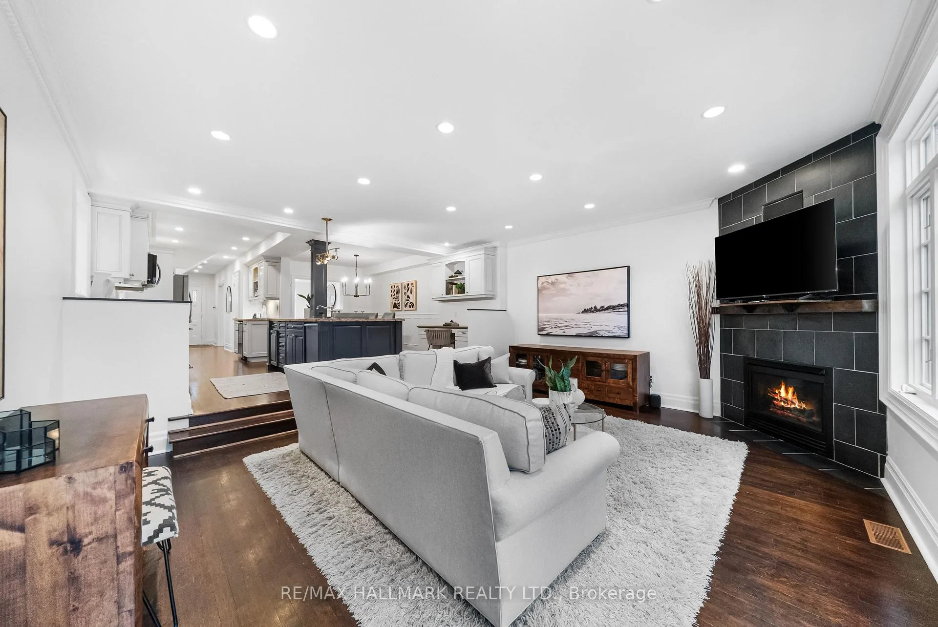 Photo 15 of 145 Wanless Avenue, Toronto, Lawrence Park North — HOMEH