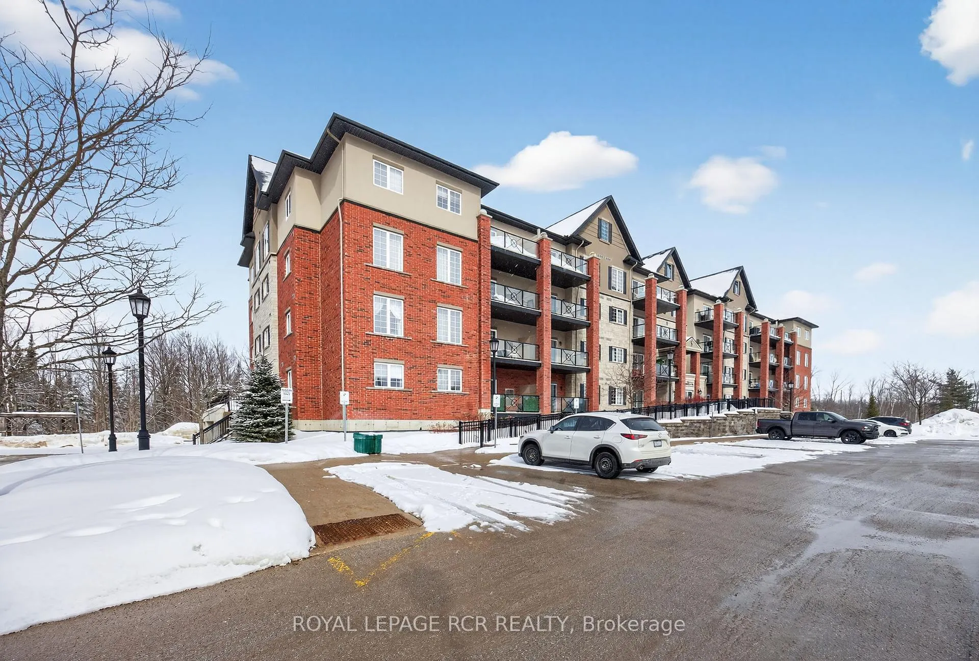 Photo 19 of Unit 105, 5 Greenwich Street, Barrie, Ardagh — HOMEH