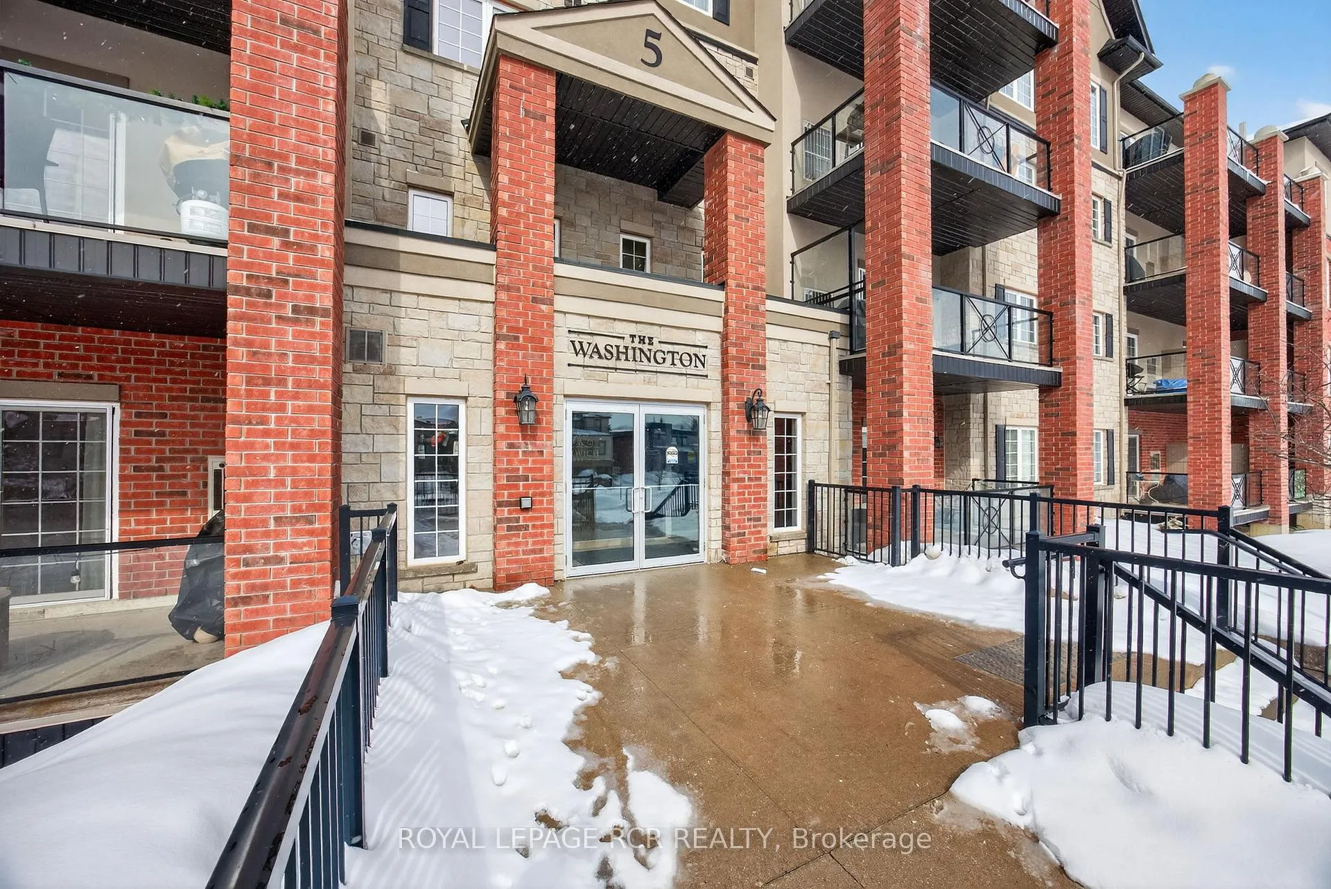 Photo 21 of Unit 105, 5 Greenwich Street, Barrie, Ardagh — HOMEH