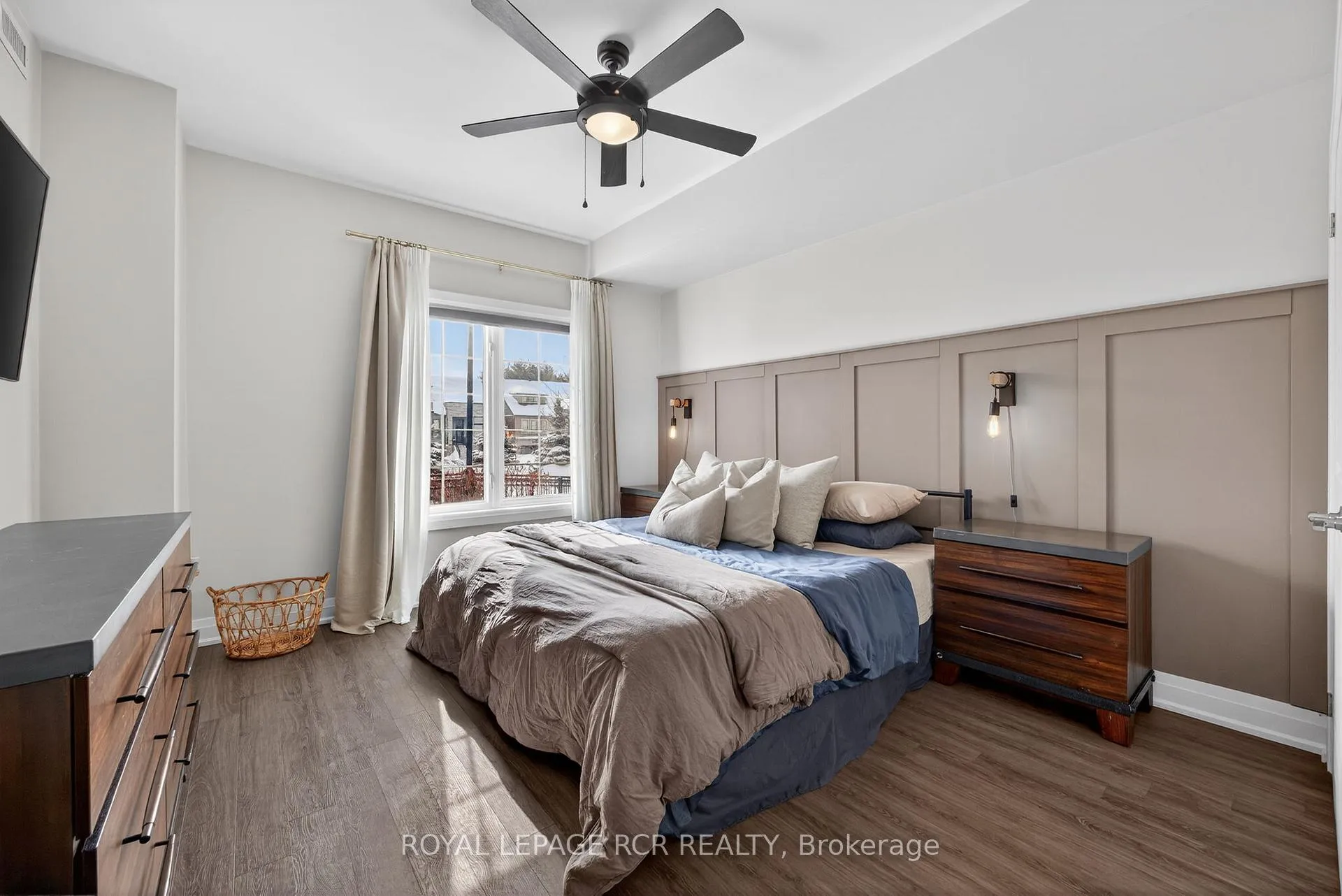 Photo 12 of Unit 105, 5 Greenwich Street, Barrie, Ardagh — HOMEH