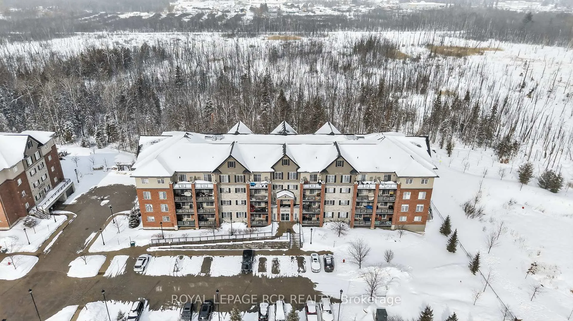 Photo 27 of Unit 105, 5 Greenwich Street, Barrie, Ardagh — HOMEH