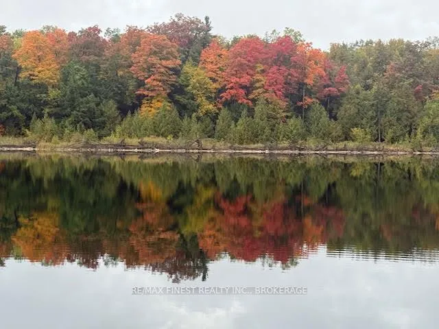 Photo 2 of 4868 Battersea Road, Frontenac, Frontenac South — HOMEH