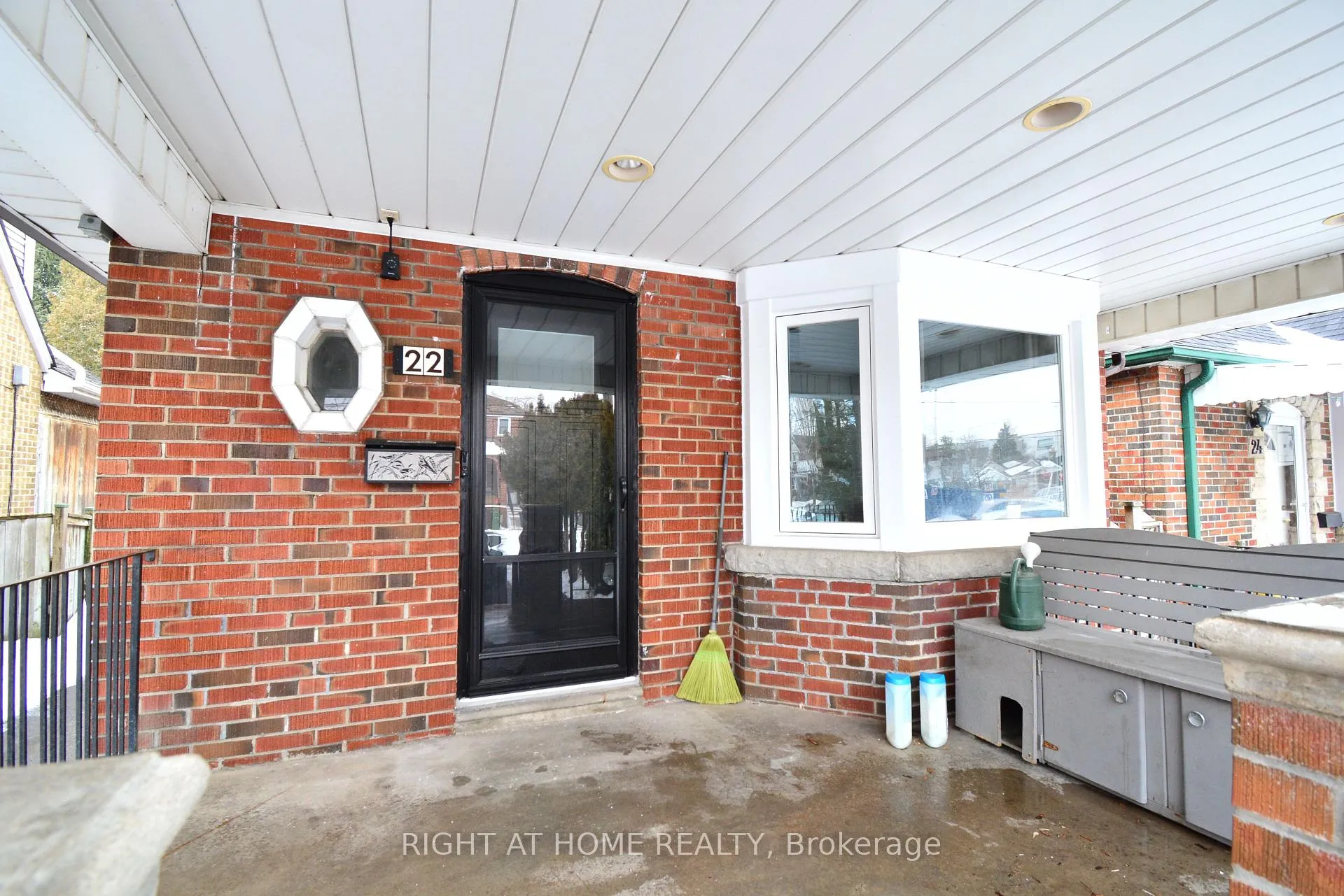 Photo 2 of 22 Landour Avenue, Toronto, Keelesdale-Eglinton West — HOMEH