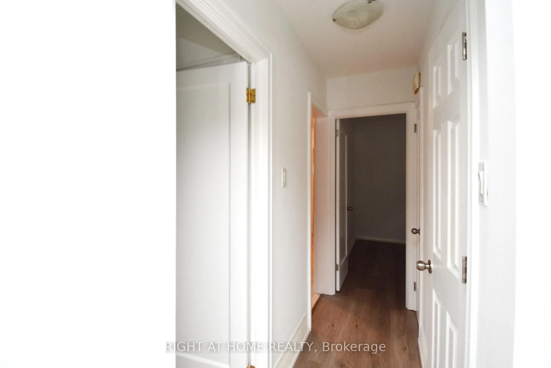 Photo 5 of 22 Landour Avenue, Toronto, Keelesdale-Eglinton West — HOMEH
