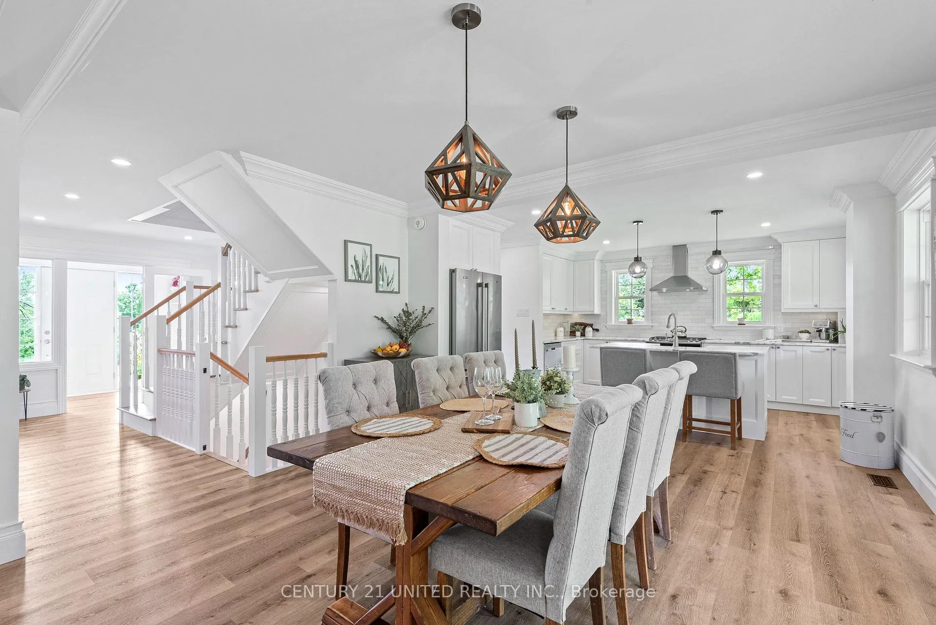 Photo 8 of 187 Kildeer Lane, Selwyn — HOMEH