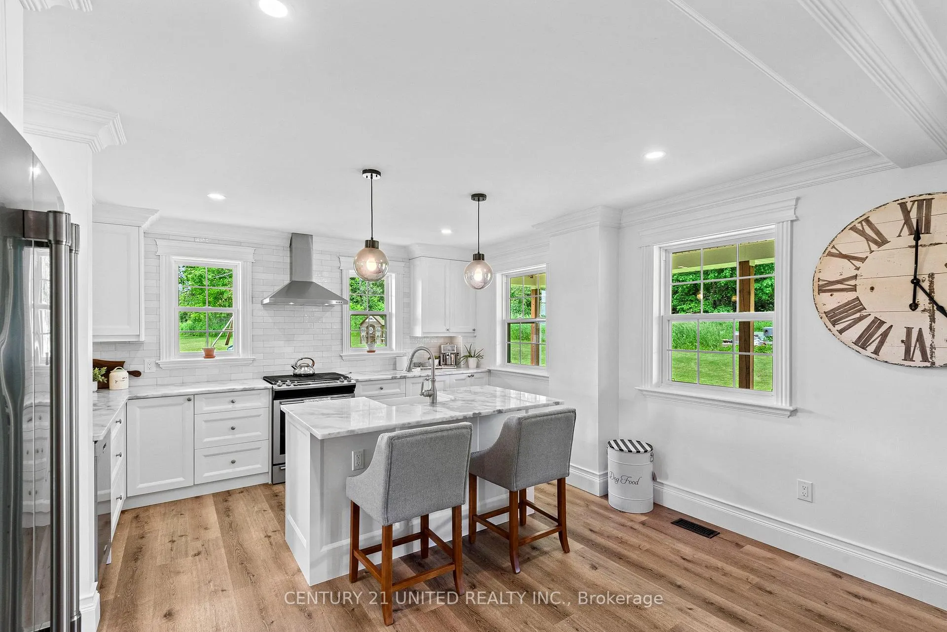 Photo 14 of 187 Kildeer Lane, Selwyn — HOMEH