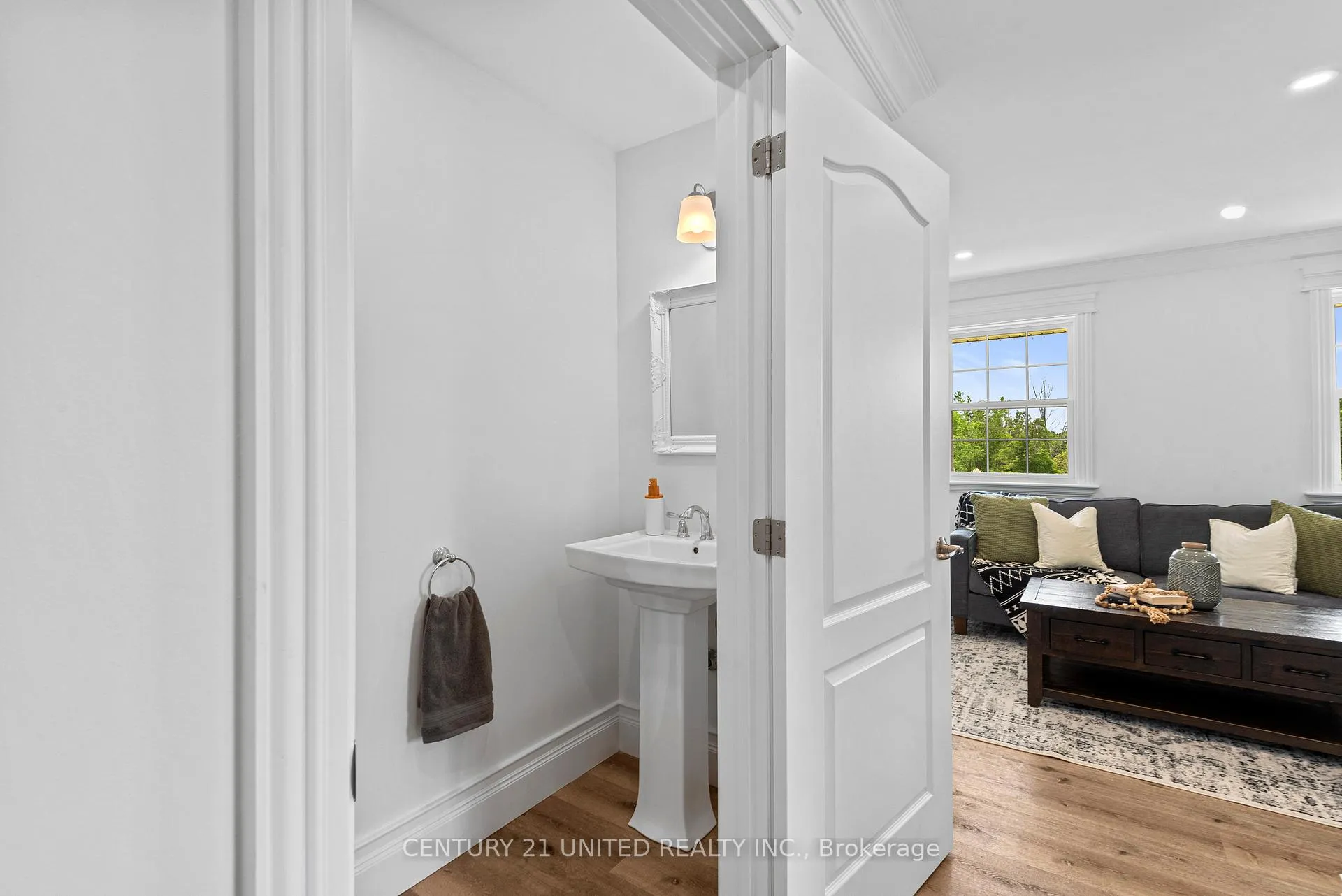 Photo 23 of 187 Kildeer Lane, Selwyn — HOMEH