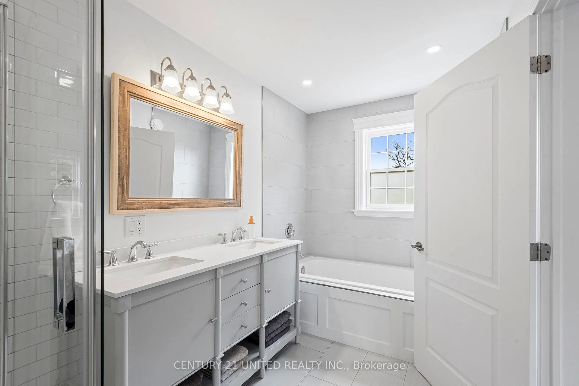 Photo 30 of 187 Kildeer Lane, Selwyn — HOMEH