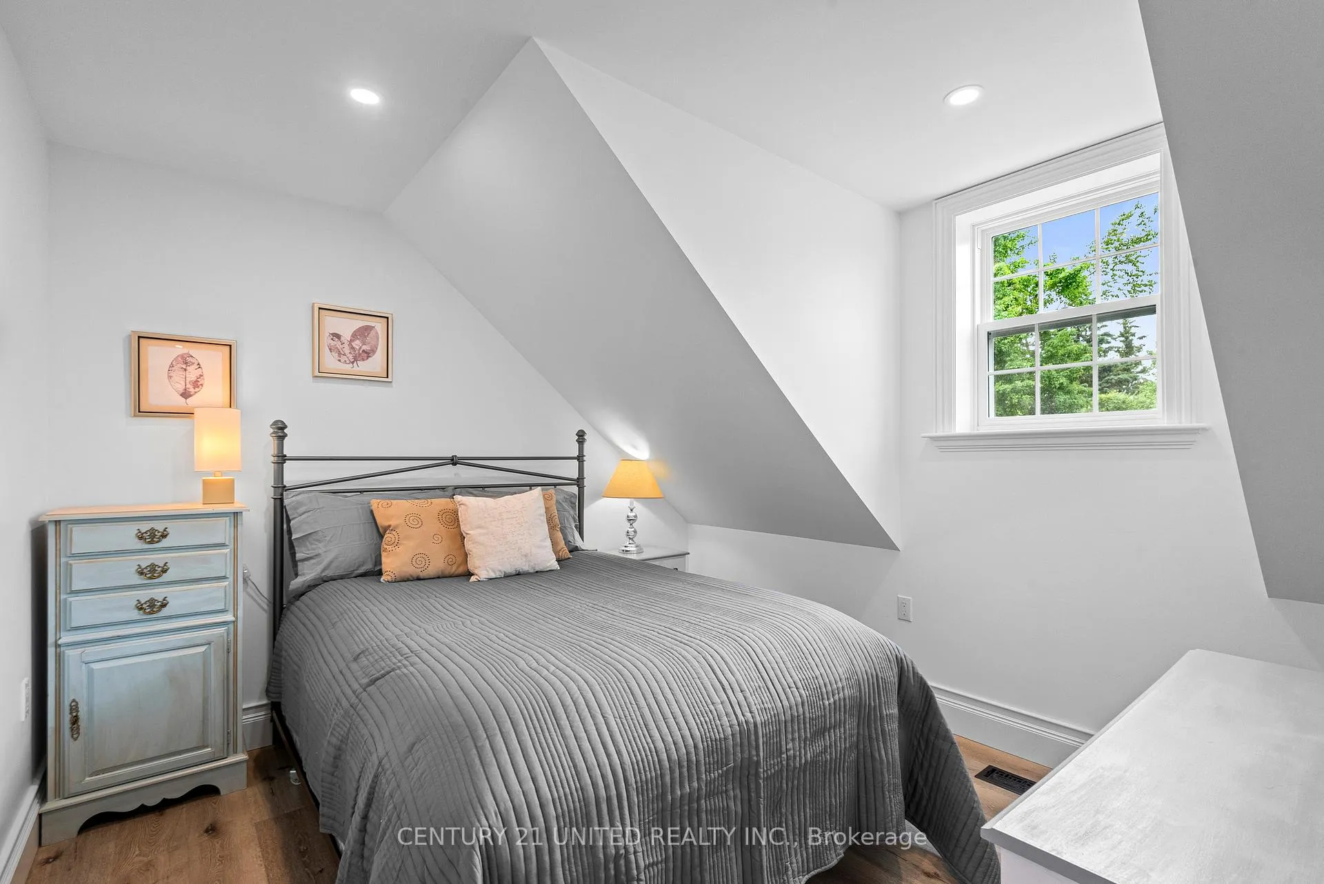 Photo 38 of 187 Kildeer Lane, Selwyn — HOMEH