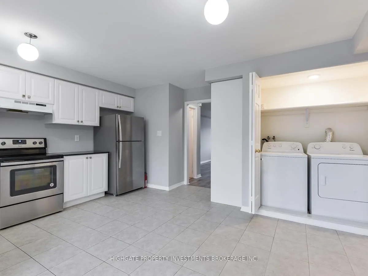 Photo 10 of 27 Mortlock Street, Ajax, Central East — HOMEH