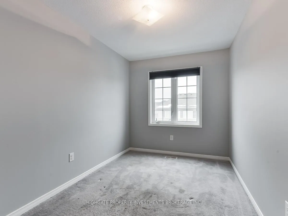 Photo 21 of 27 Mortlock Street, Ajax, Central East — HOMEH