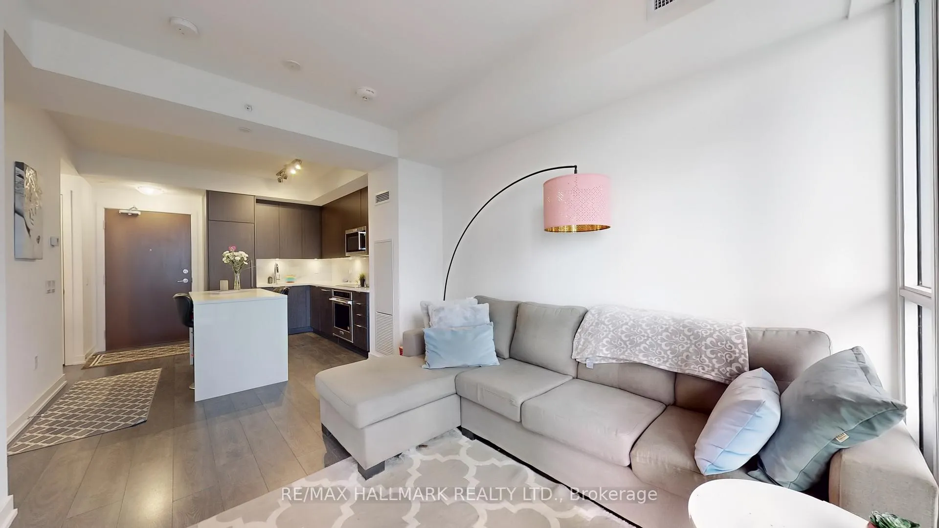Photo 3 of Unit 1808, 38 Iannuzzi Street, Toronto, Niagara — HOMEH