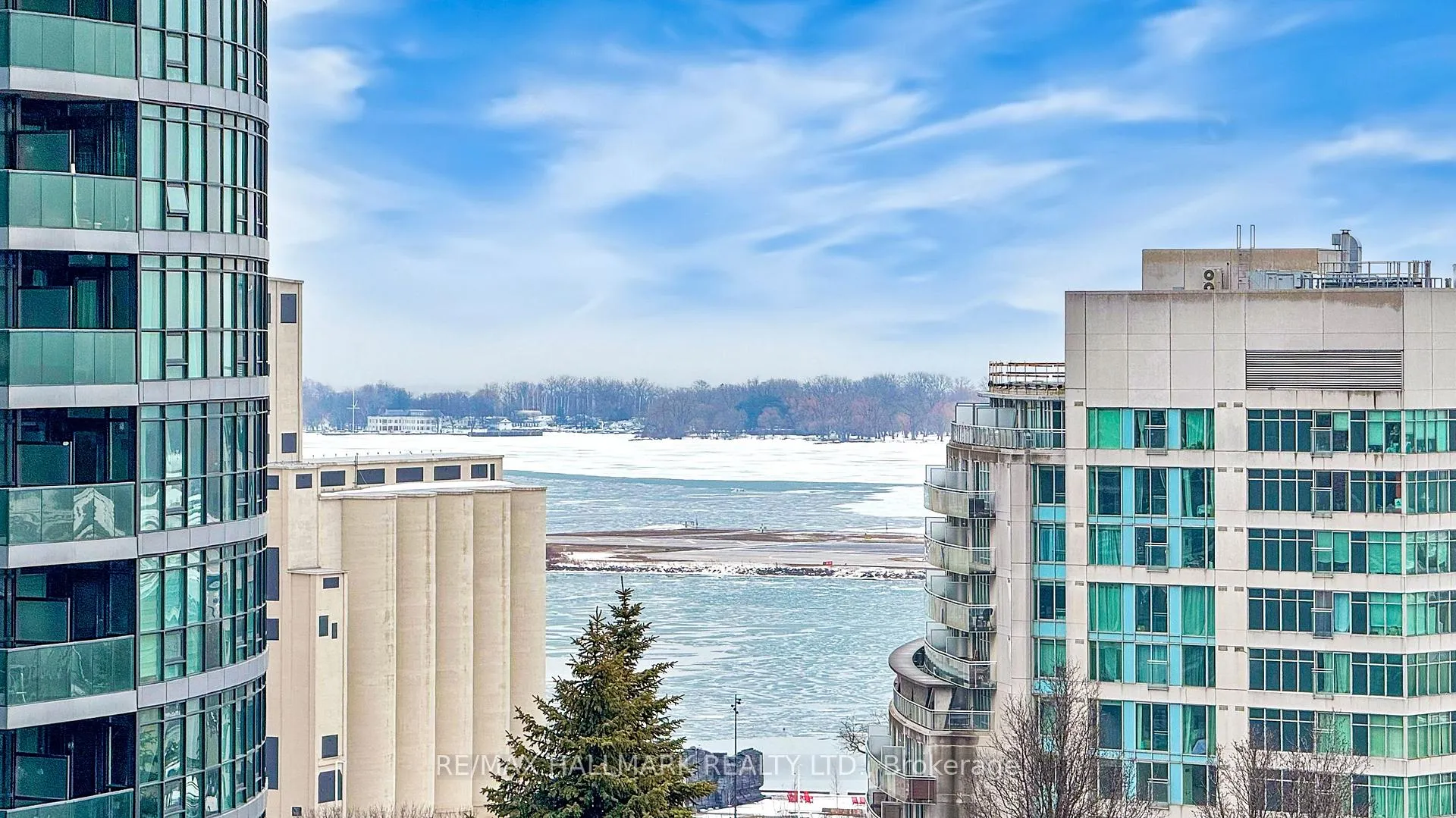 Photo 17 of Unit 1808, 38 Iannuzzi Street, Toronto, Niagara — HOMEH
