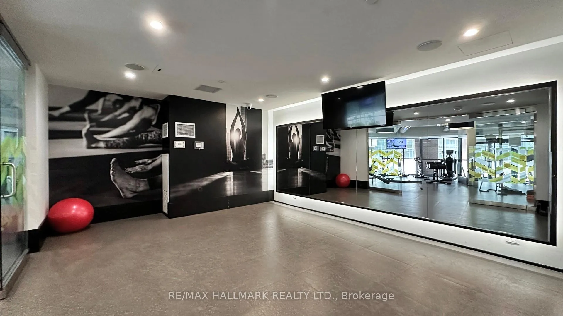 Photo 18 of Unit 1808, 38 Iannuzzi Street, Toronto, Niagara — HOMEH