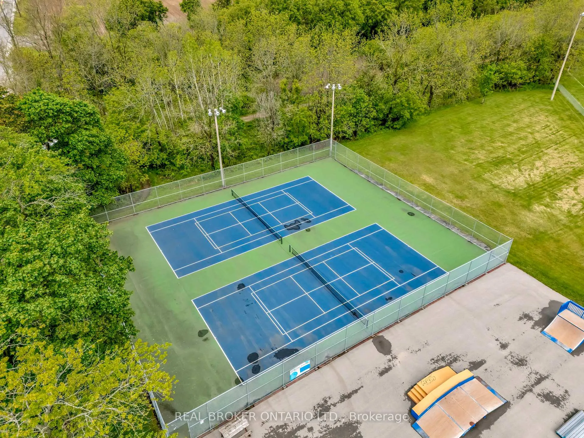 Photo 8 of Unit B, 729 Mount Pleasant Road, Brant, Brantford Twp — HOMEH