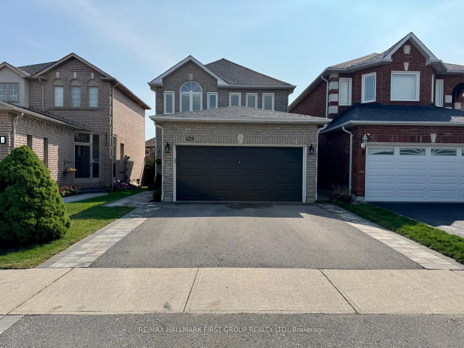Photo 1 of 429 Summerpark Crescent, Pickering, Amberlea — HOMEH