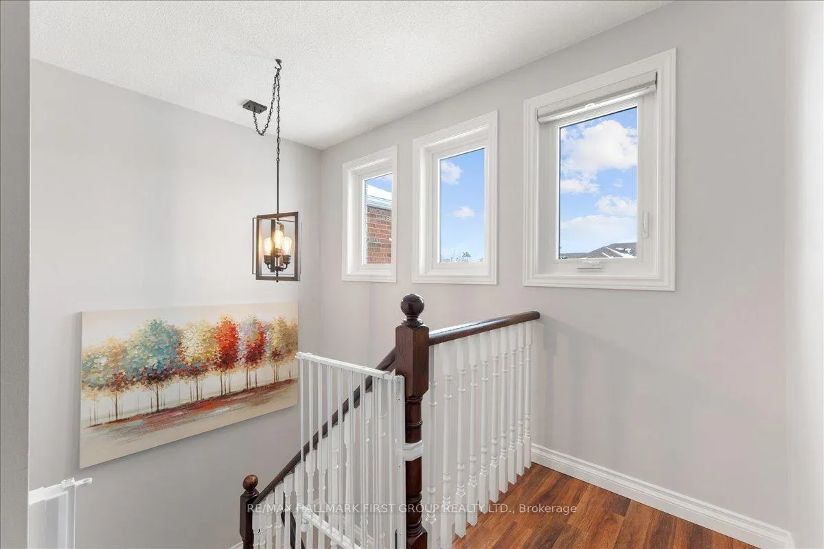 Photo 22 of 429 Summerpark Crescent, Pickering, Amberlea — HOMEH