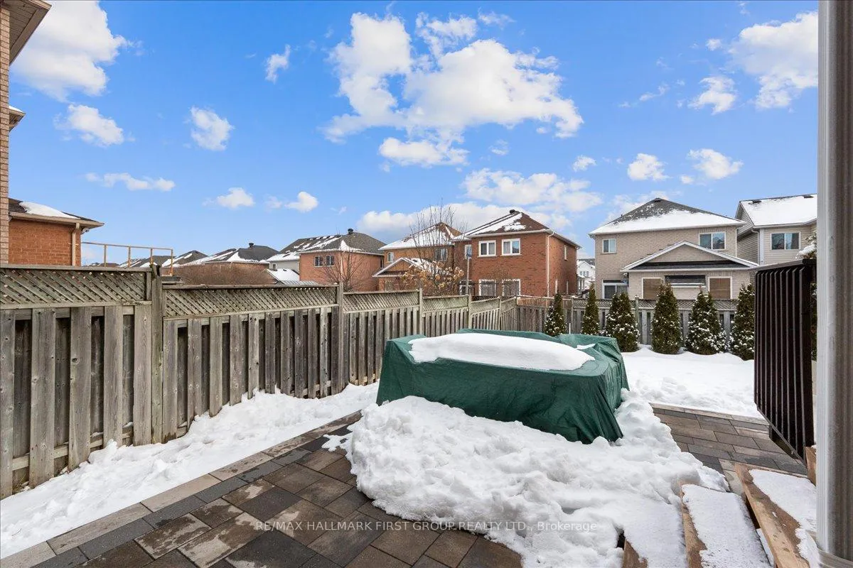Photo 41 of 429 Summerpark Crescent, Pickering, Amberlea — HOMEH