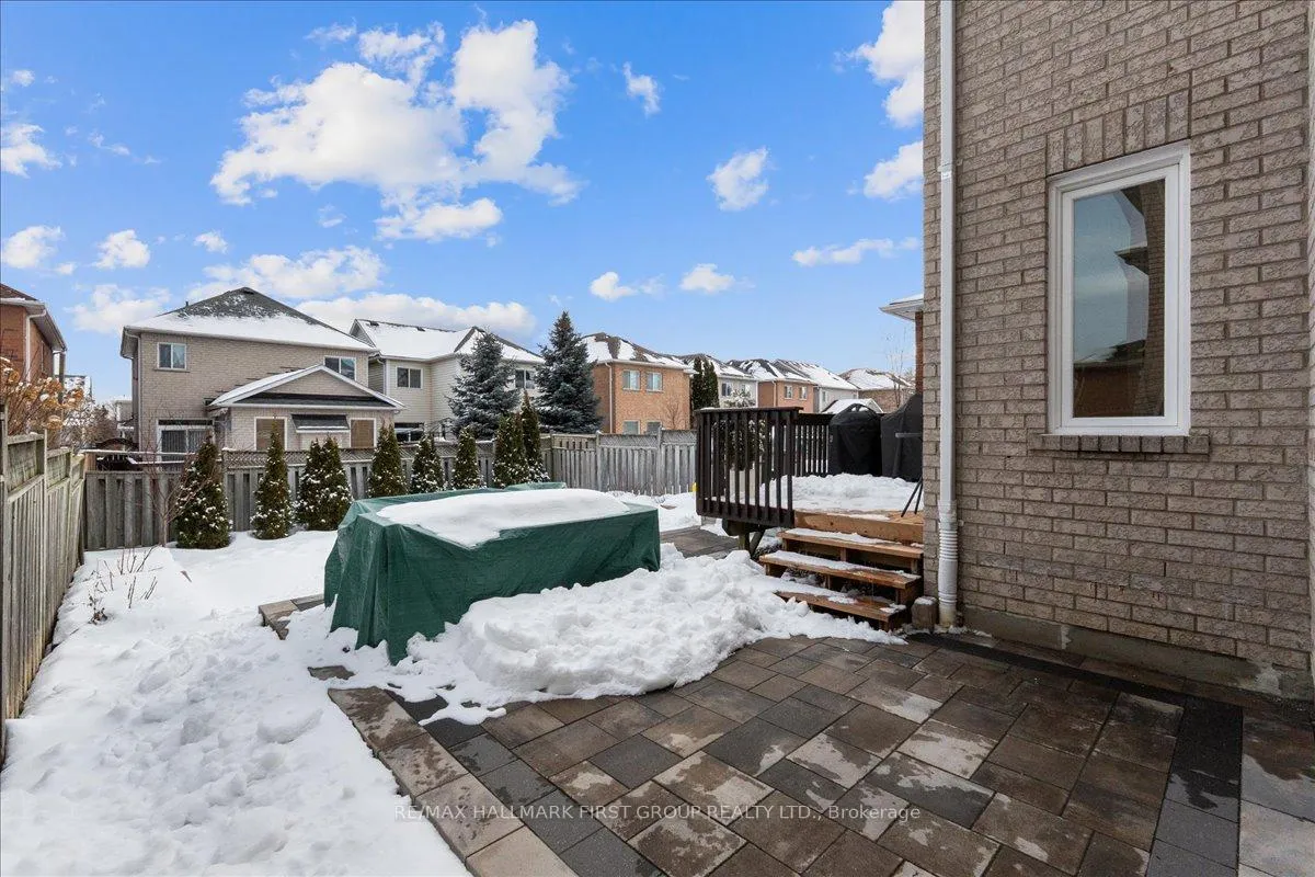 Photo 42 of 429 Summerpark Crescent, Pickering, Amberlea — HOMEH
