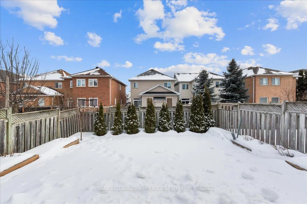 Photo 45 of 429 Summerpark Crescent, Pickering, Amberlea — HOMEH