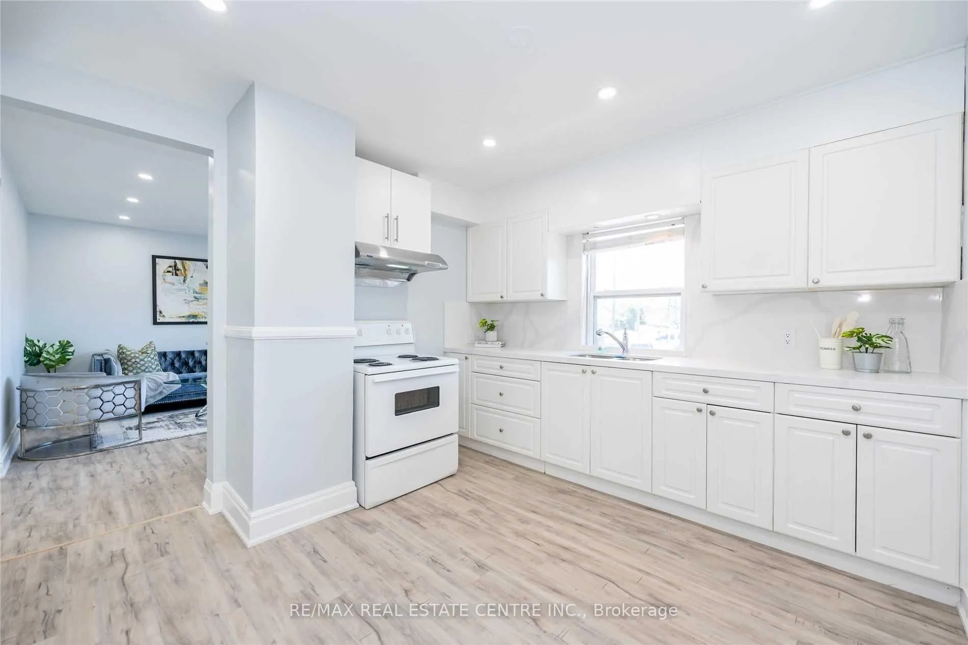Photo 5 of Unit #Main, 35 Hartzel Road, St. Catharines, Oakdale — HOMEH