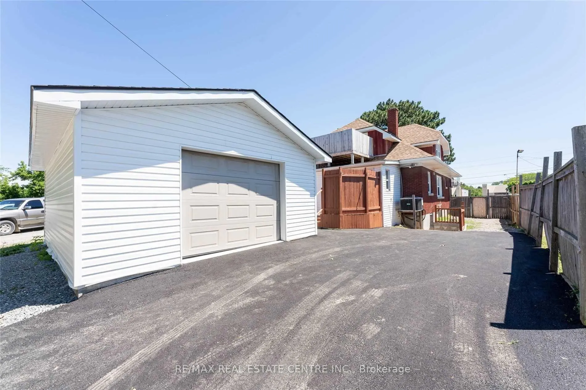 Photo 16 of Unit #Main, 35 Hartzel Road, St. Catharines, Oakdale — HOMEH