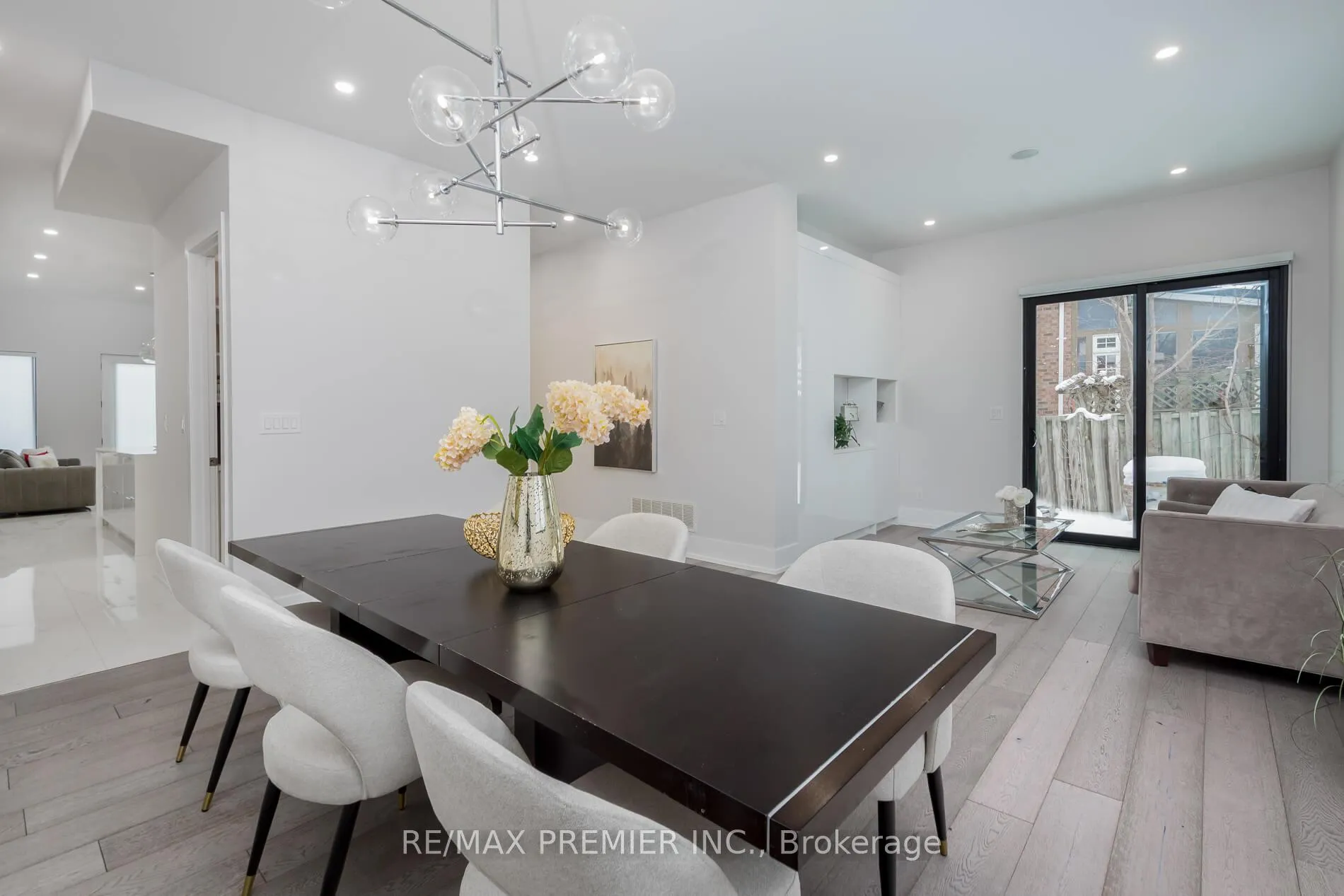 Photo 22 of 63 Pioneer Lane, Vaughan, East Woodbridge — HOMEH