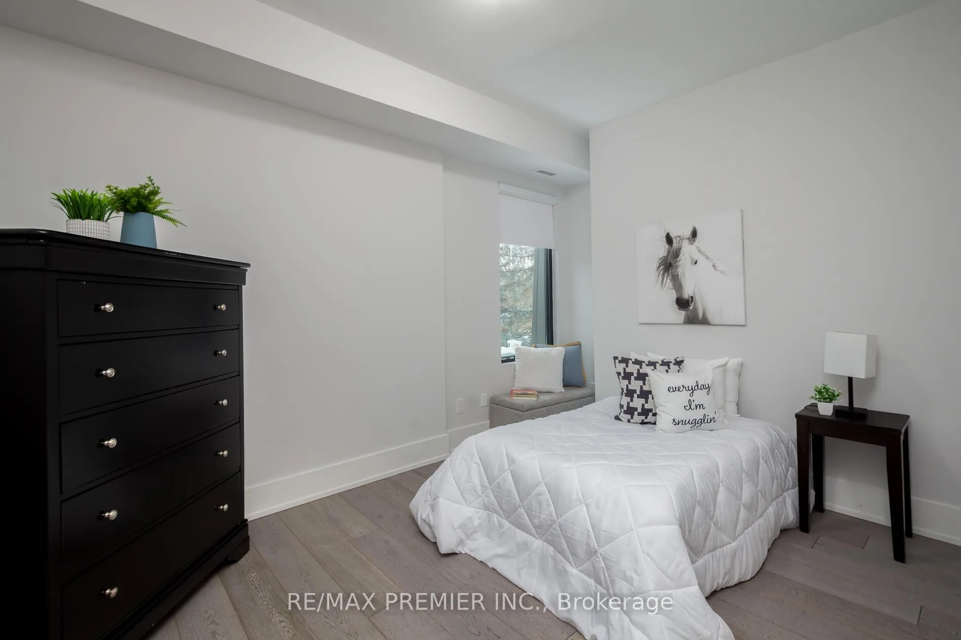 Photo 35 of 63 Pioneer Lane, Vaughan, East Woodbridge — HOMEH