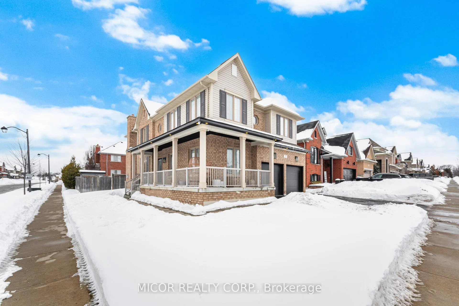 Photo 3 of 37 Ben Boy Avenue, King, Schomberg — HOMEH