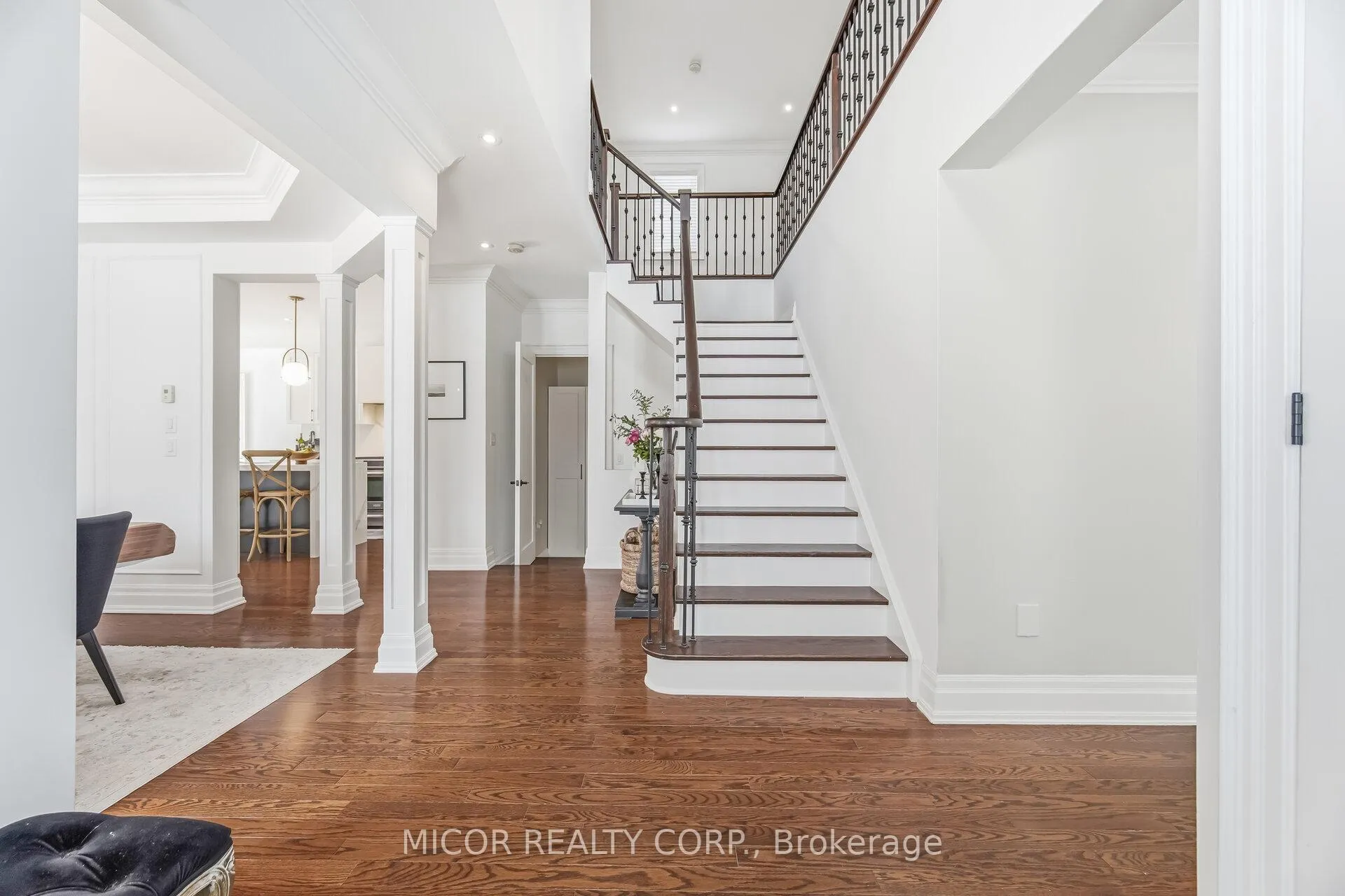 Photo 4 of 37 Ben Boy Avenue, King, Schomberg — HOMEH